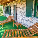 Kamenjarka Villa *