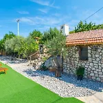 Villa Kamenjarka Široki Brijeg