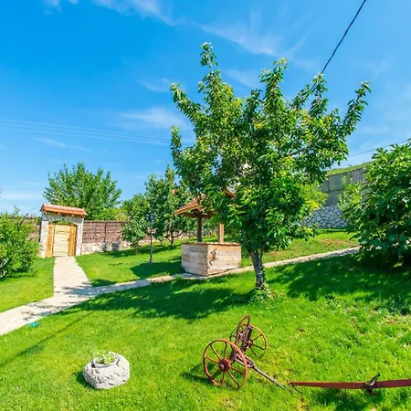 Kamenjarka Villa Široki Brijeg