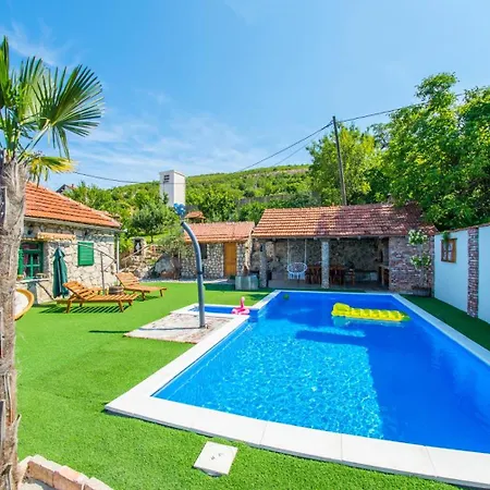 Kamenjarka Široki Brijeg