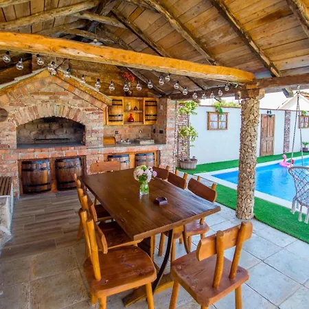 Kamenjarka * Široki Brijeg