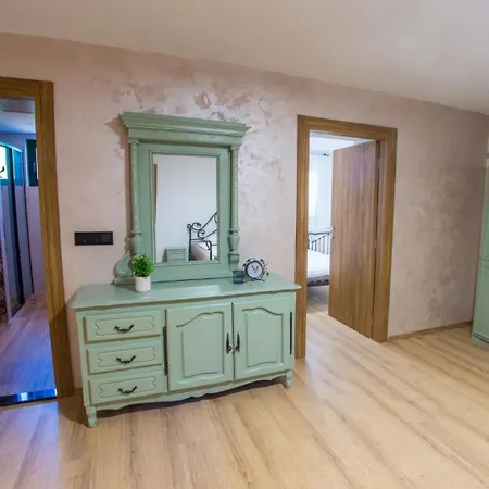 Kamenjarka Široki Brijeg