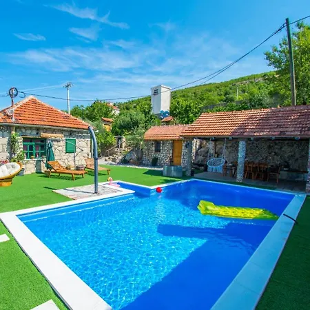 Kamenjarka Široki Brijeg