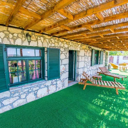 Villa Kamenjarka Široki Brijeg